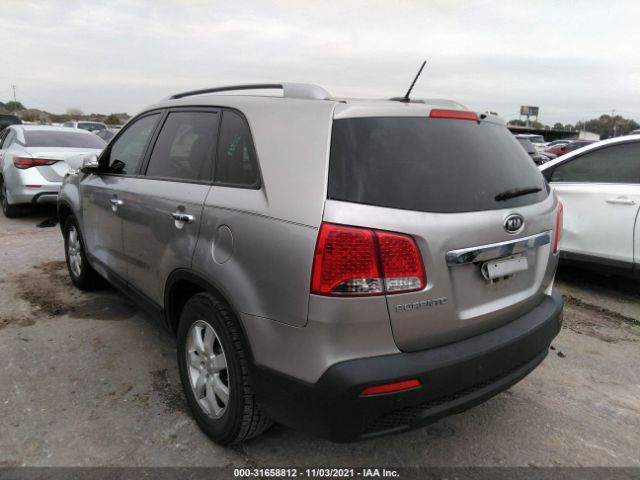 Photo 2 VIN: 5XYKT3A62DG326208 - KIA SORENTO 