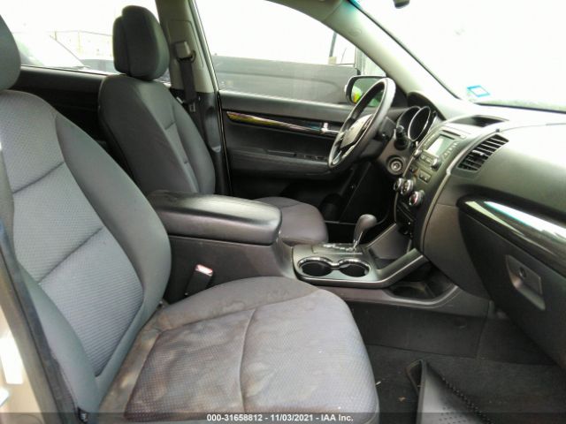 Photo 4 VIN: 5XYKT3A62DG326208 - KIA SORENTO 