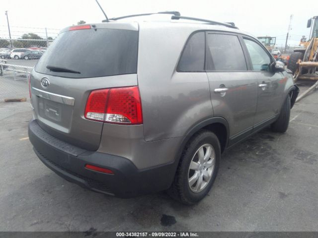 Photo 3 VIN: 5XYKT3A62DG340884 - KIA SORENTO 