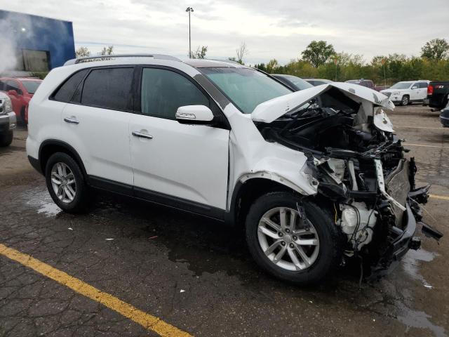 Photo 3 VIN: 5XYKT3A62EG464638 - KIA SORENTO LX 