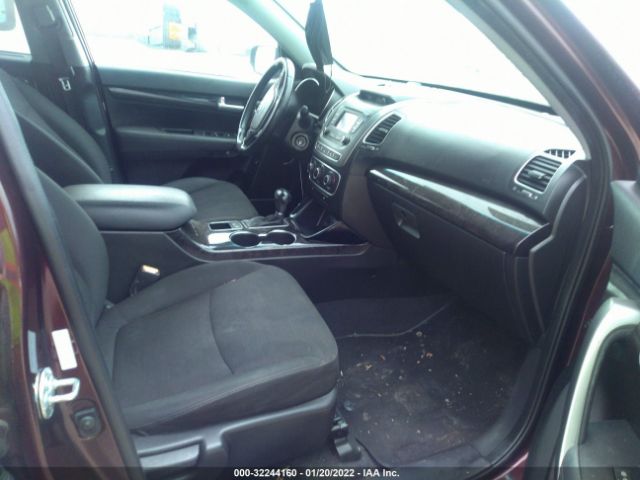 Photo 4 VIN: 5XYKT3A62EG473579 - KIA SORENTO 