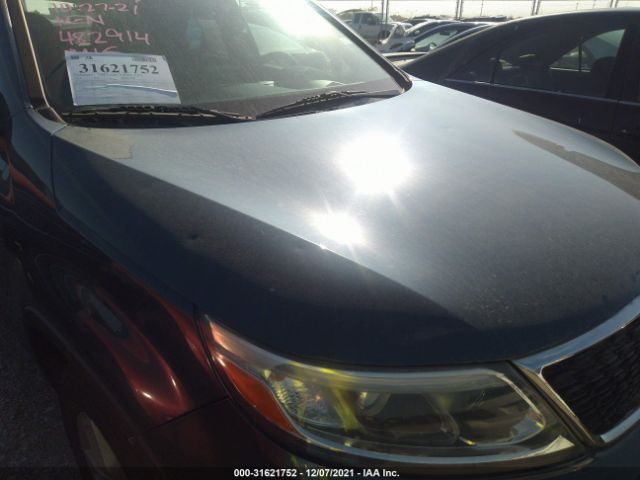 Photo 5 VIN: 5XYKT3A62EG482914 - KIA SORENTO 