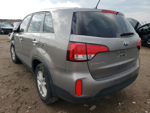 Photo 2 VIN: 5XYKT3A62EG486123 - KIA SORENTO LX 