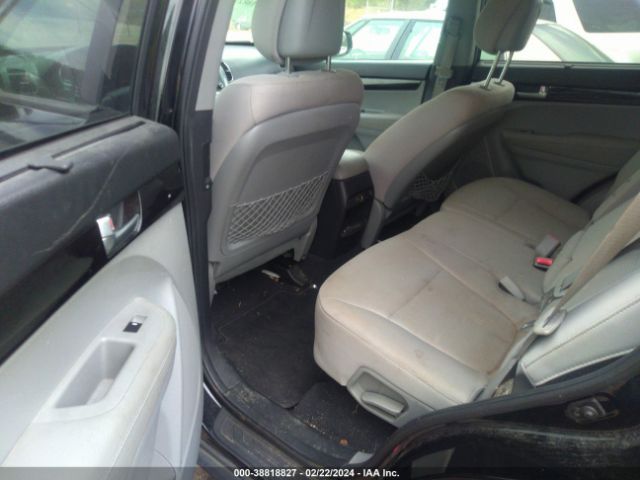 Photo 7 VIN: 5XYKT3A62EG532825 - KIA SORENTO 