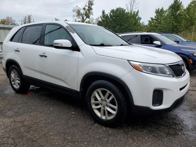 Photo 3 VIN: 5XYKT3A62EG541718 - KIA SORENTO LX 