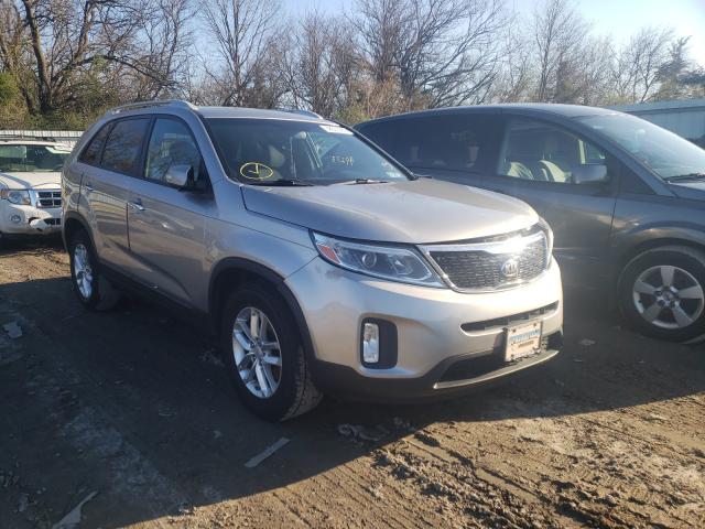 Photo 0 VIN: 5XYKT3A62FG610280 - KIA SORENTO LX 