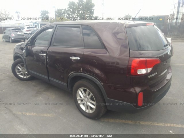 Photo 2 VIN: 5XYKT3A62FG621828 - KIA SORENTO 