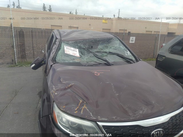 Photo 5 VIN: 5XYKT3A62FG621828 - KIA SORENTO 