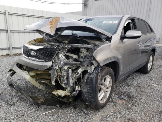 Photo 1 VIN: 5XYKT3A62FG630951 - KIA SORENTO LX 