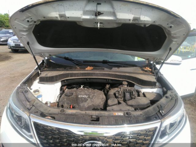 Photo 9 VIN: 5XYKT3A62FG660385 - KIA SORENTO 