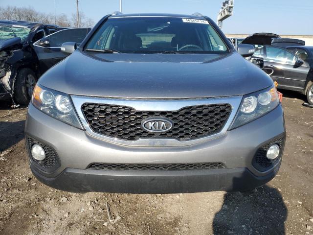 Photo 4 VIN: 5XYKT3A63CG304698 - KIA SORENTO 