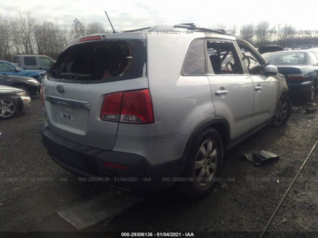 Photo 3 VIN: 5XYKT3A63DG347018 - KIA SORENTO 