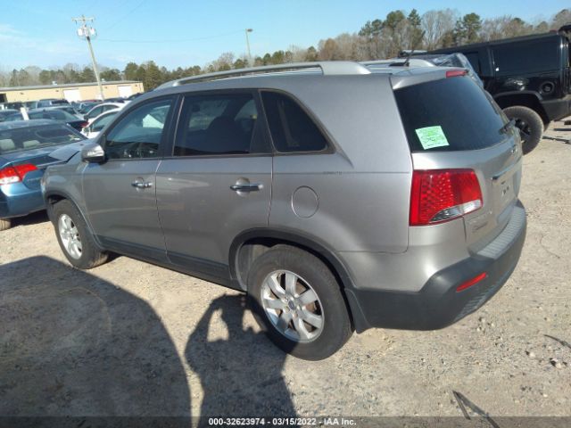 Photo 2 VIN: 5XYKT3A63DG394274 - KIA SORENTO 