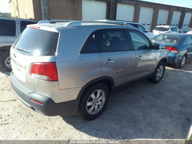 Photo 3 VIN: 5XYKT3A63DG394274 - KIA SORENTO 