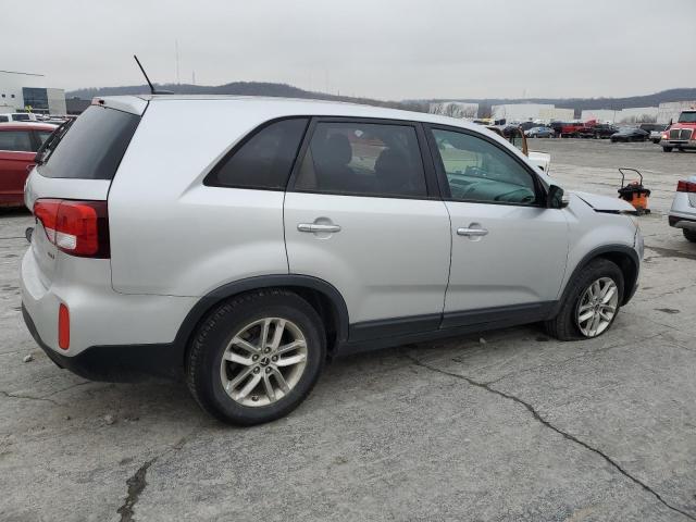 Photo 2 VIN: 5XYKT3A63EG428117 - KIA SORENTO LX 