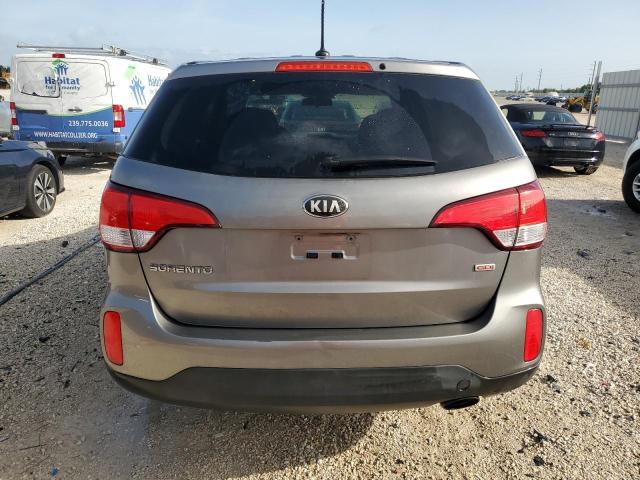 Photo 5 VIN: 5XYKT3A63FG560280 - KIA SORENTO LX 