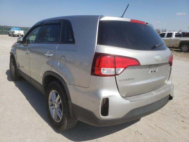 Photo 2 VIN: 5XYKT3A63FG580237 - KIA SORENTO LX 