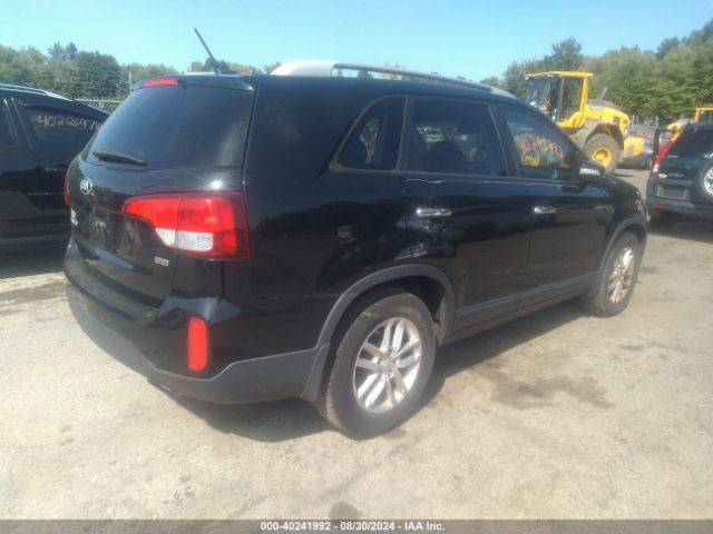 Photo 3 VIN: 5XYKT3A63FG589276 - KIA SORENTO 