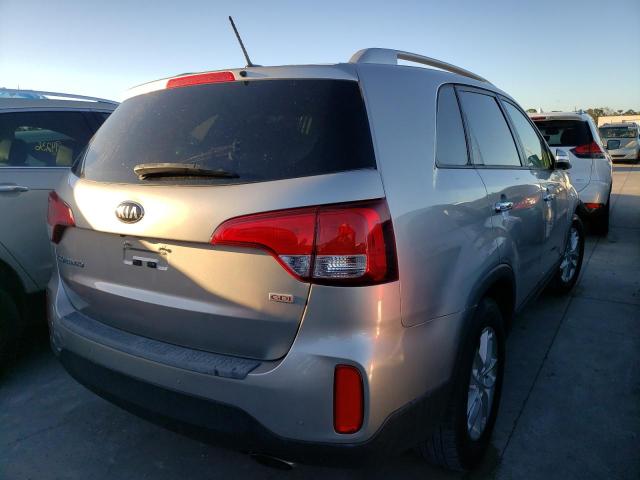 Photo 3 VIN: 5XYKT3A63FG591867 - KIA SORENTO LX 