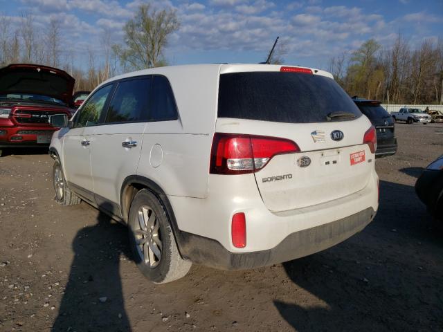 Photo 2 VIN: 5XYKT3A63FG601491 - KIA SORENTO LX 