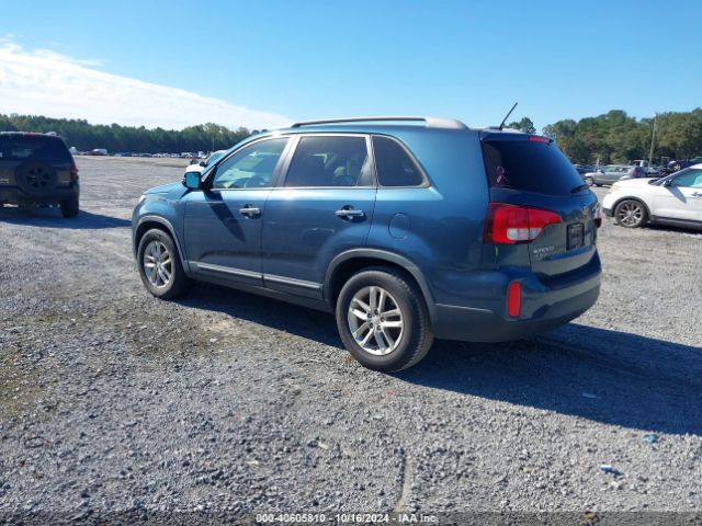 Photo 2 VIN: 5XYKT3A63FG607453 - KIA SORENTO 