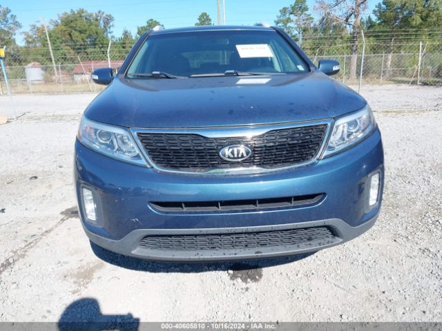 Photo 5 VIN: 5XYKT3A63FG607453 - KIA SORENTO 