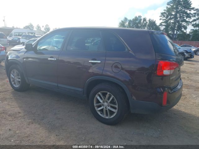 Photo 2 VIN: 5XYKT3A63FG613995 - KIA SORENTO 