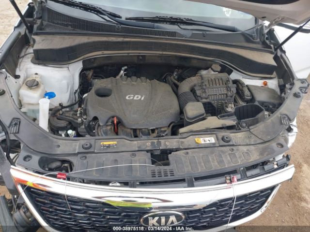 Photo 9 VIN: 5XYKT3A63FG629534 - KIA SORENTO 