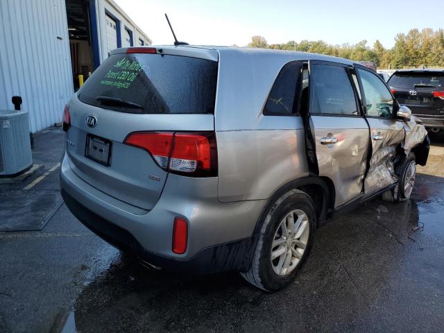 Photo 2 VIN: 5XYKT3A63FG654451 - KIA SORENTO LX 