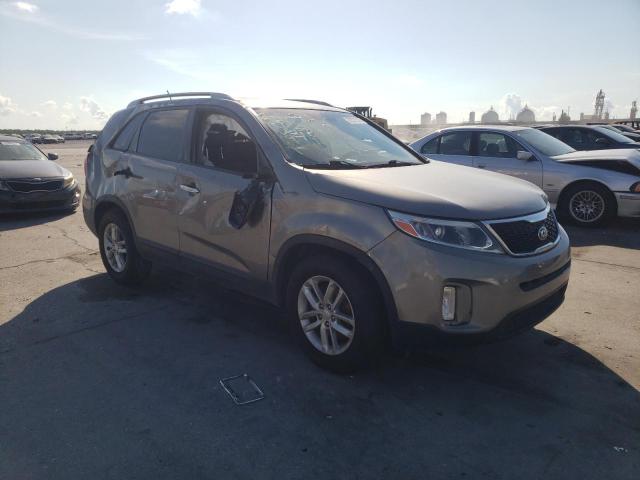 Photo 3 VIN: 5XYKT3A63FG661979 - KIA SORENTO LX 