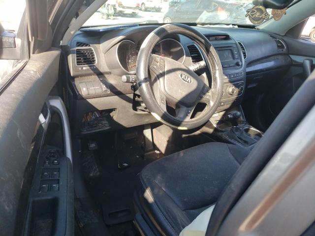 Photo 7 VIN: 5XYKT3A63FG661979 - KIA SORENTO LX 