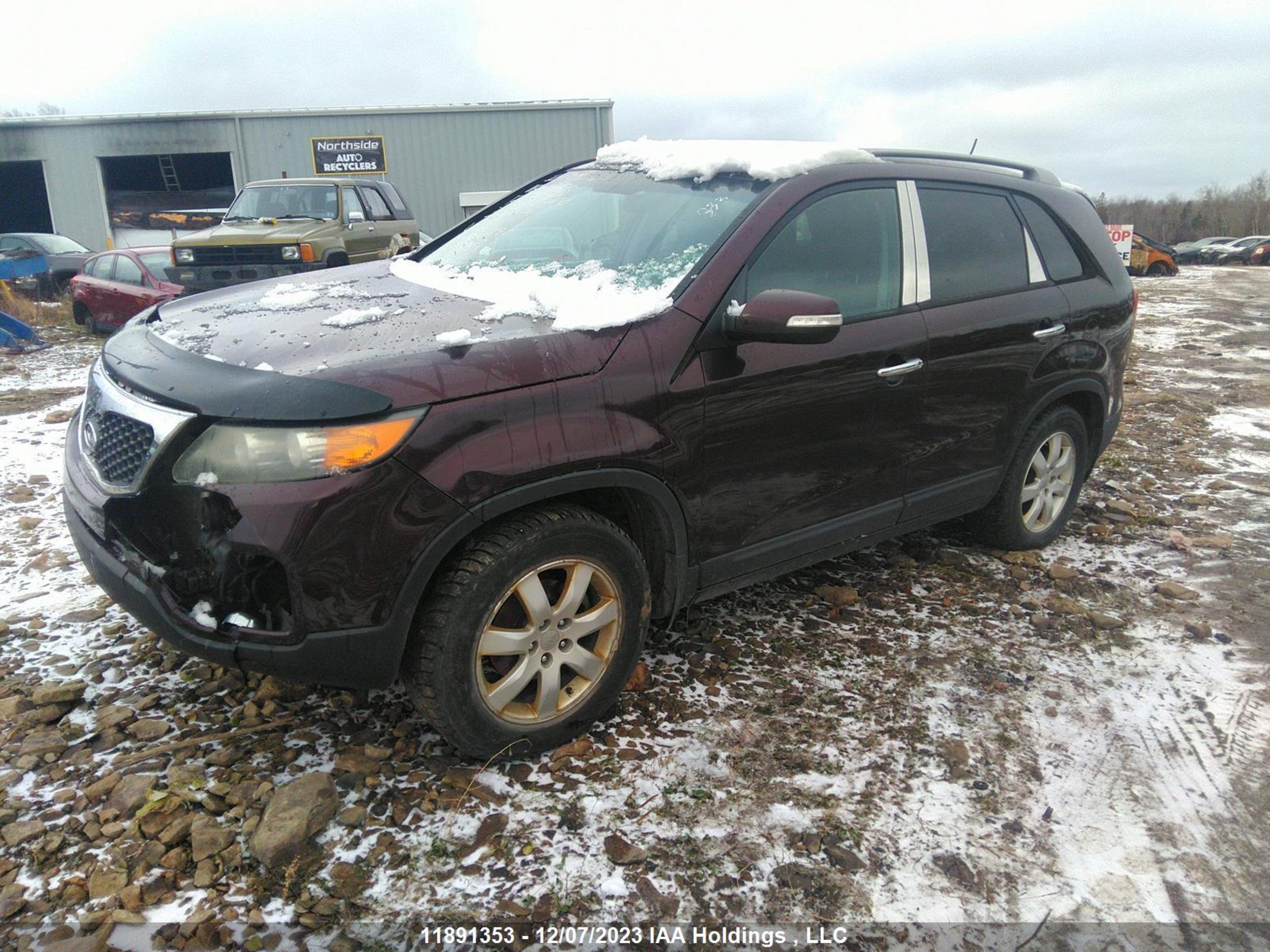 Photo 2 VIN: 5XYKT3A64CG236198 - KIA SORENTO 