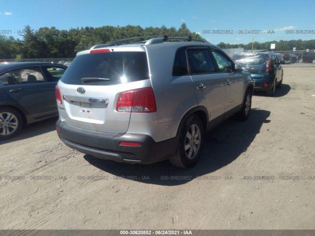 Photo 3 VIN: 5XYKT3A64CG265328 - KIA SORENTO 