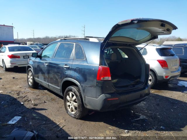 Photo 2 VIN: 5XYKT3A64CG265457 - KIA SORENTO 