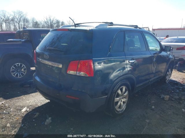 Photo 3 VIN: 5XYKT3A64CG265457 - KIA SORENTO 