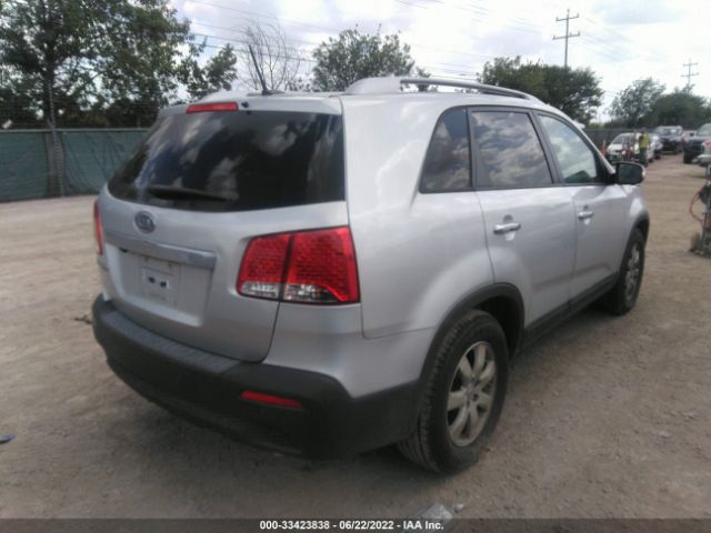 Photo 3 VIN: 5XYKT3A64DG390640 - KIA SORENTO 