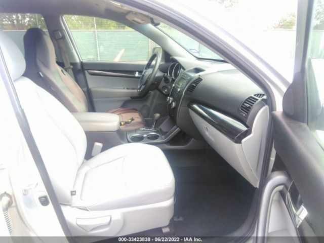 Photo 4 VIN: 5XYKT3A64DG390640 - KIA SORENTO 