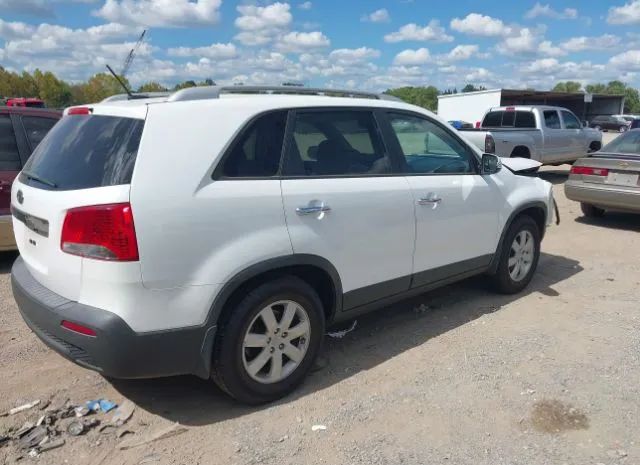 Photo 3 VIN: 5XYKT3A64DG422552 - KIA SORENTO 