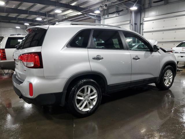 Photo 2 VIN: 5XYKT3A64EG446013 - KIA SORENTO LX 