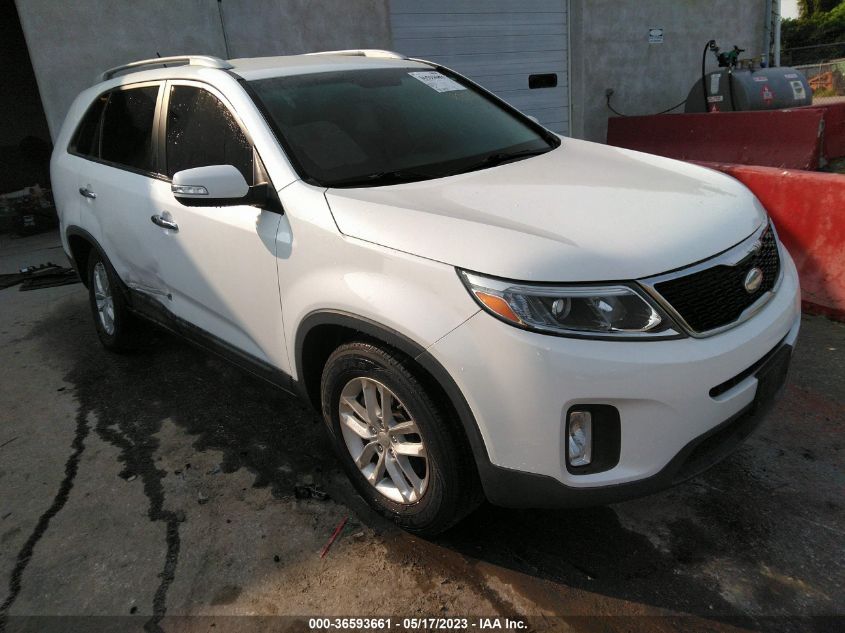 Photo 0 VIN: 5XYKT3A64EG470053 - KIA SORENTO 