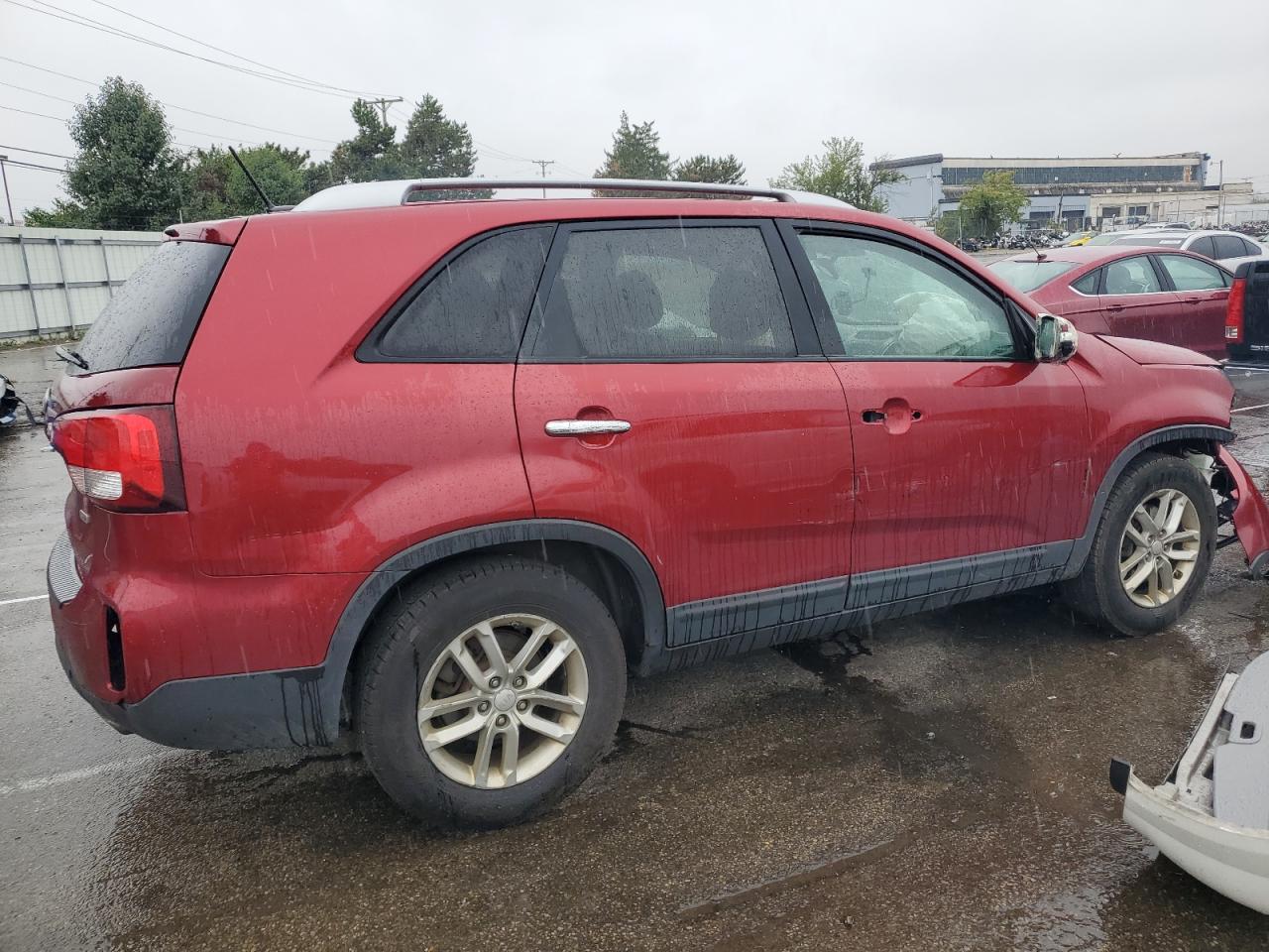 Photo 2 VIN: 5XYKT3A64FG554049 - KIA SORENTO 