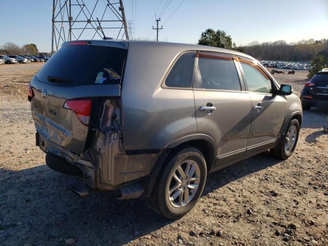 Photo 2 VIN: 5XYKT3A64FG559901 - KIA SORENTO LX 