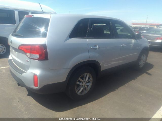 Photo 3 VIN: 5XYKT3A64FG589643 - KIA SORENTO 