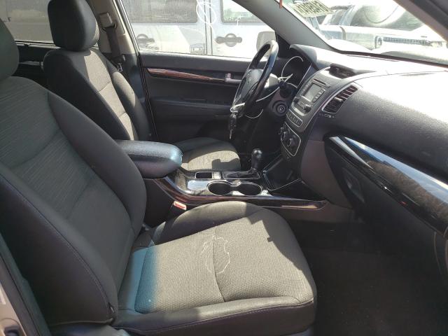 Photo 4 VIN: 5XYKT3A64FG602844 - KIA SORENTO LX 