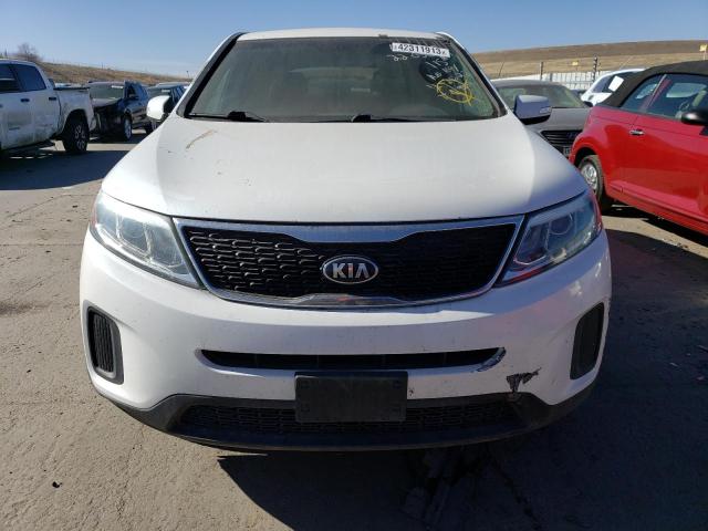 Photo 4 VIN: 5XYKT3A64FG617697 - KIA SORENTO LX 