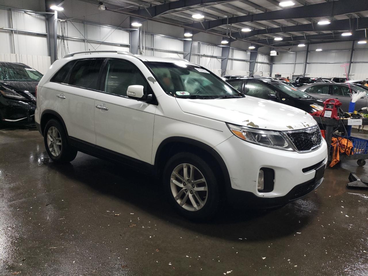 Photo 3 VIN: 5XYKT3A64FG622480 - KIA SORENTO 