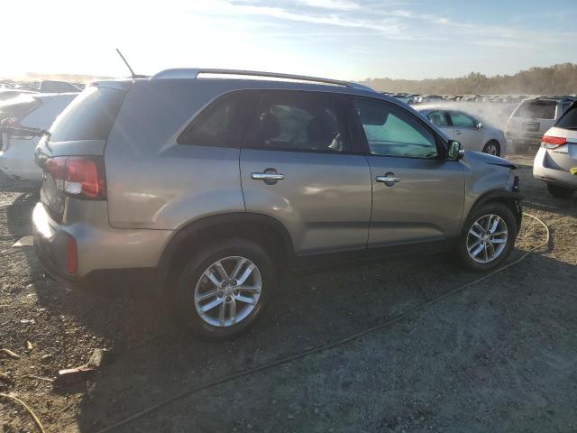 Photo 2 VIN: 5XYKT3A64FG654751 - KIA SORENTO LX 