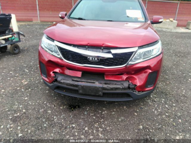 Photo 5 VIN: 5XYKT3A64FG660114 - KIA SORENTO 