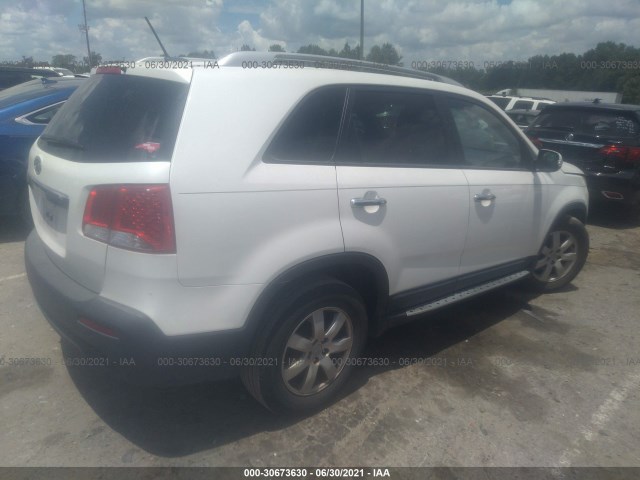 Photo 3 VIN: 5XYKT3A65CG238817 - KIA SORENTO 