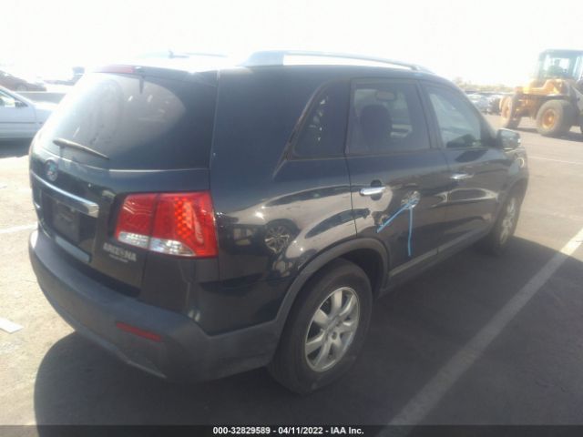 Photo 3 VIN: 5XYKT3A65CG282638 - KIA SORENTO 